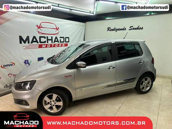 VOLKSWAGEN FOX 1.6 MI ROCK IN RIO 8V FLEX 4P MANUAL VOLKSWAGEN FOX 1.6 MI ROCK IN RIO 8V FLEX 4P MANUAL